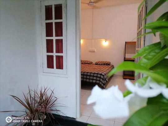 The Ocean Villa At Surf Spot Matara Bagian luar foto